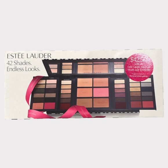 Estée Lauder 42-Shade Vintage Makeup Palette 🎨🌹 - Picture 1 of 3
